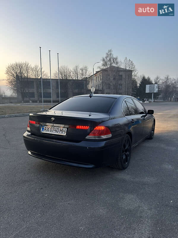 Bmw 7 series (2002)