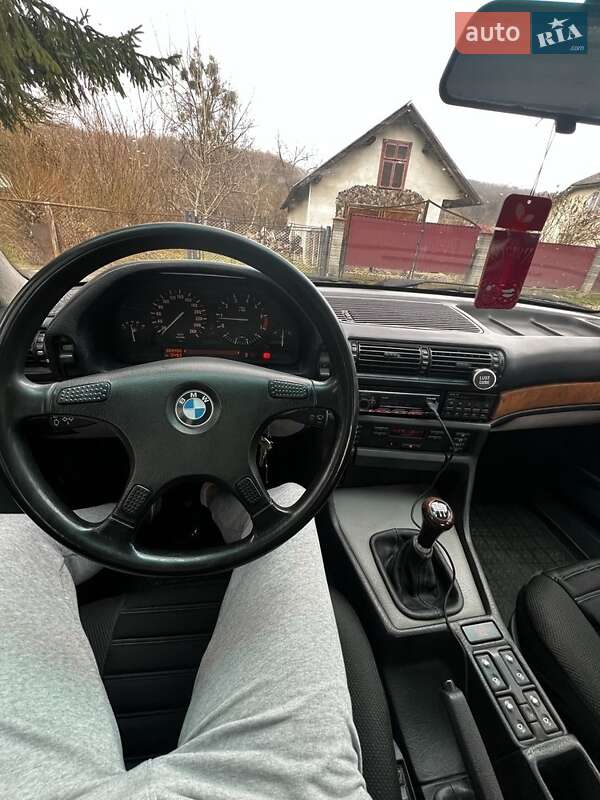 Bmw 7 series (1991)