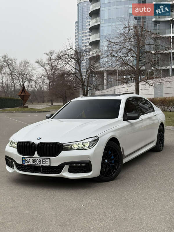 Bmw 7 series (2015)