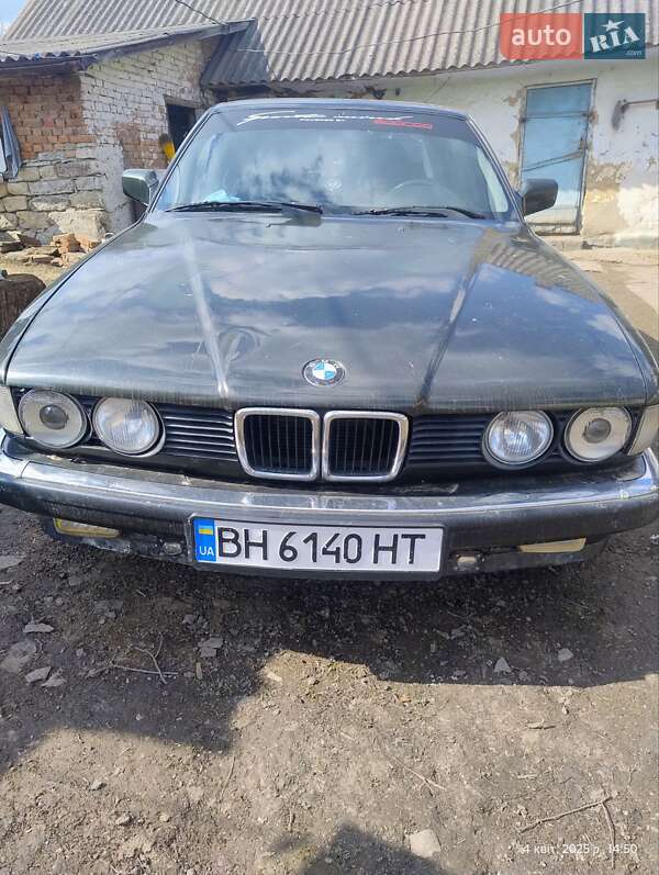 Bmw 7 series (1987)