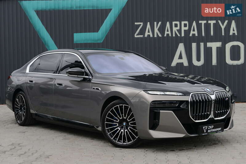 Bmw 7 series (2024)