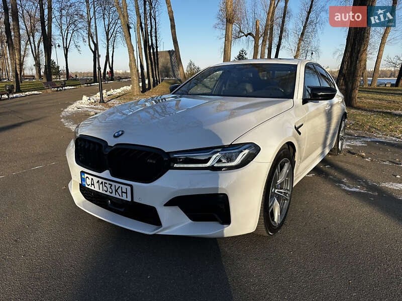 Bmw M5 (2023)