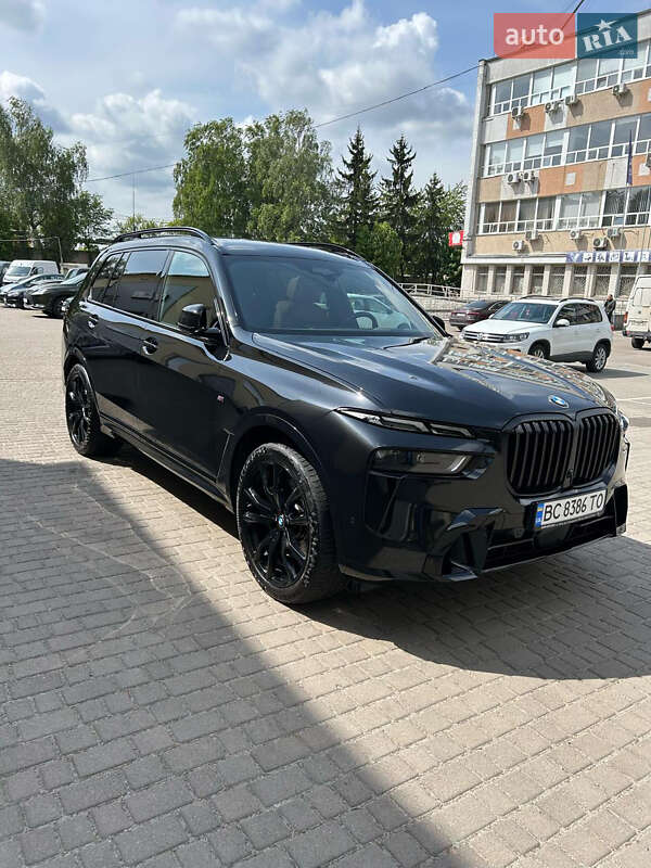 Bmw X7 (2023)