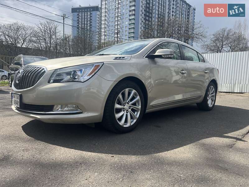 Buick Lacrosse (2015)