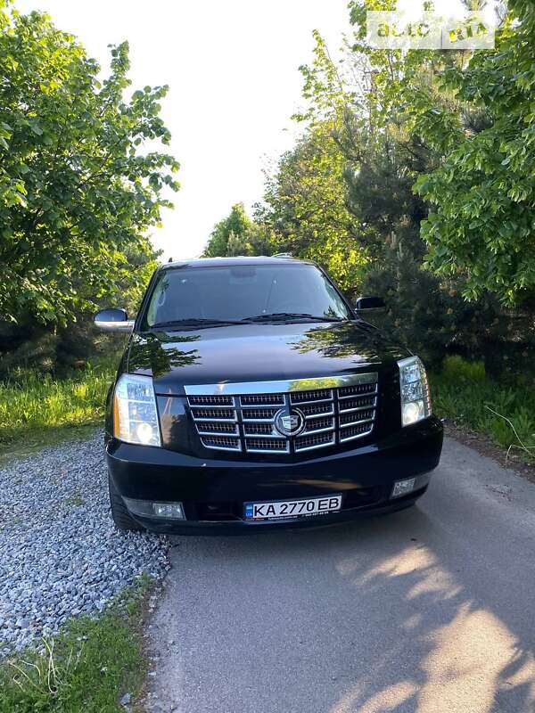 Cadillac Escalade (2008)