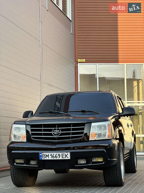 Cadillac Escalade (2002)