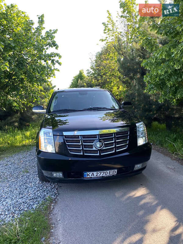 Cadillac Escalade (2008)
