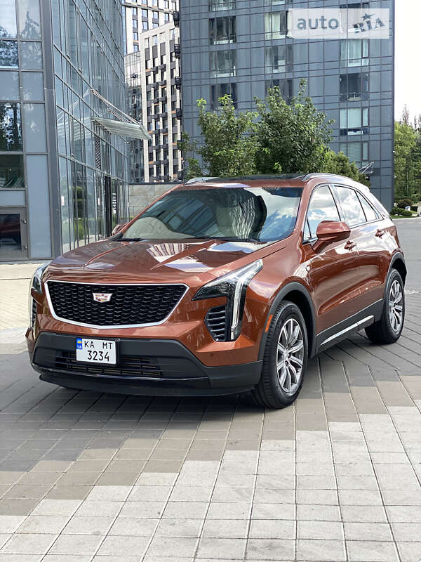 Cadillac Xt4 (2018)
