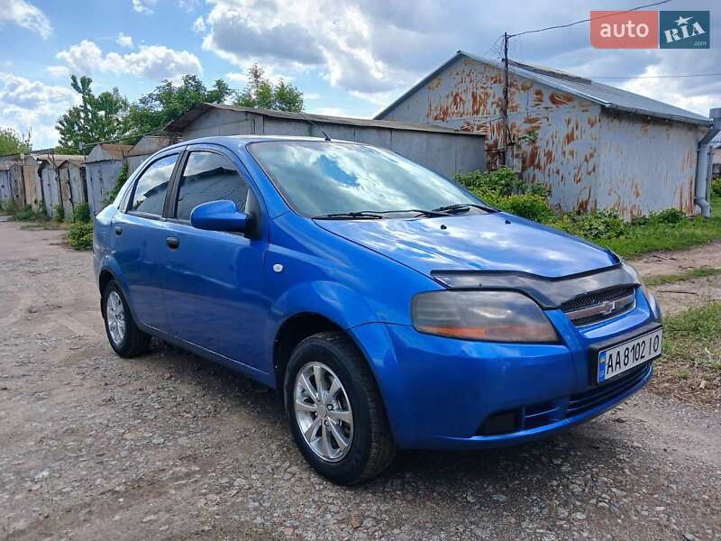 Chevrolet Aveo (2005)