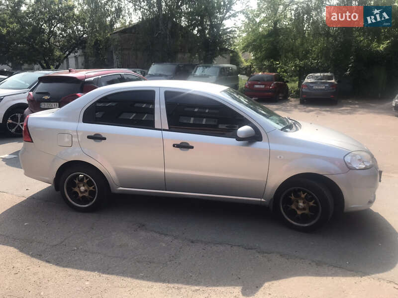 Chevrolet Aveo (2010)