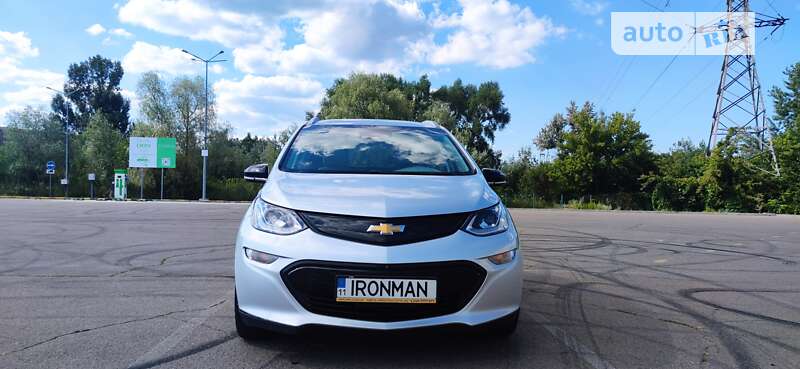 Chevrolet Bolt ev (2016)