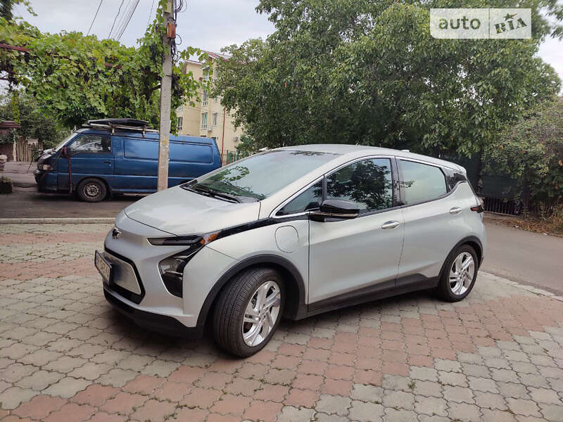 Chevrolet Bolt ev (2023)