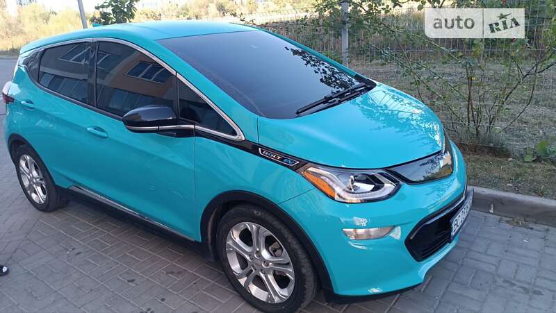 Chevrolet Bolt ev (2020)