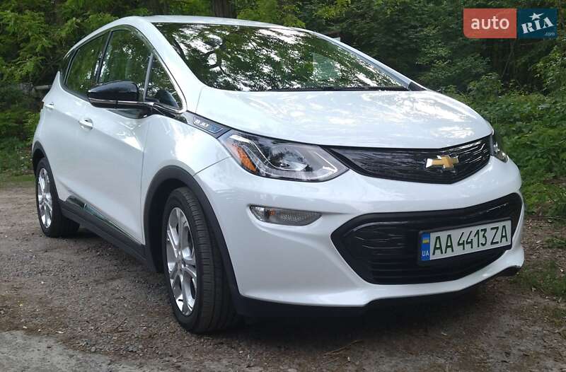 Chevrolet Bolt ev (2020)
