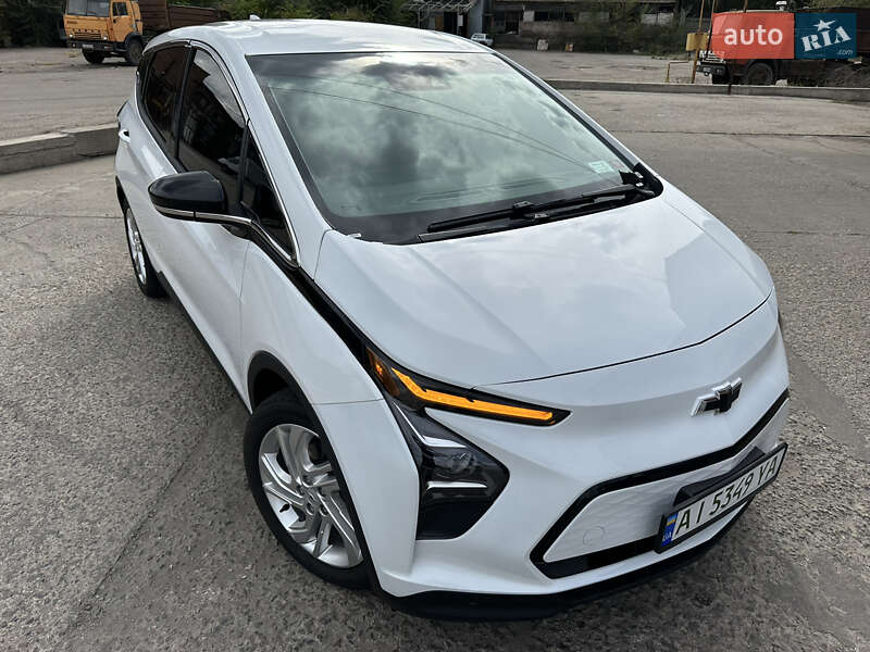 Chevrolet Bolt ev (2023)
