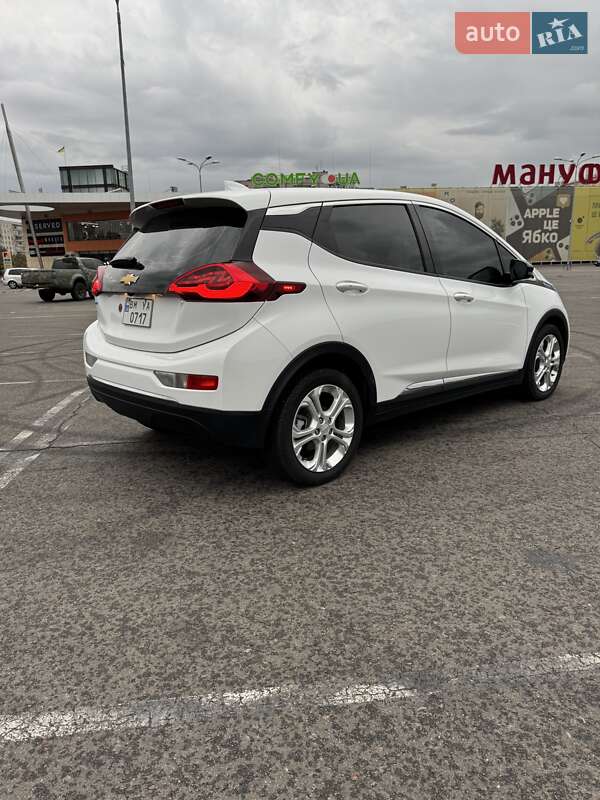 Chevrolet Bolt ev (2018)