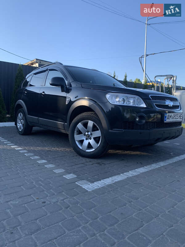 Chevrolet Captiva (2010)