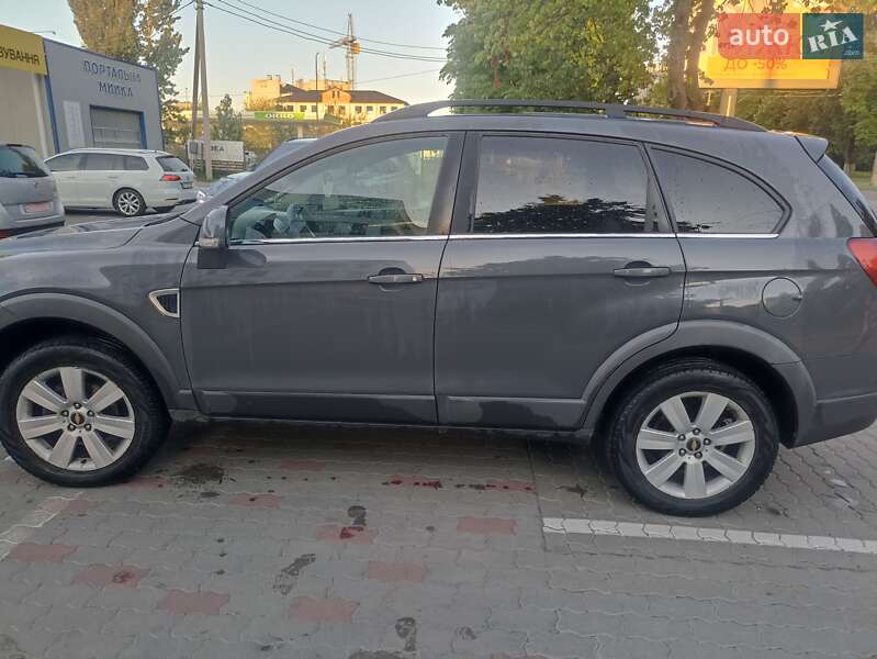 Chevrolet Captiva (2010)
