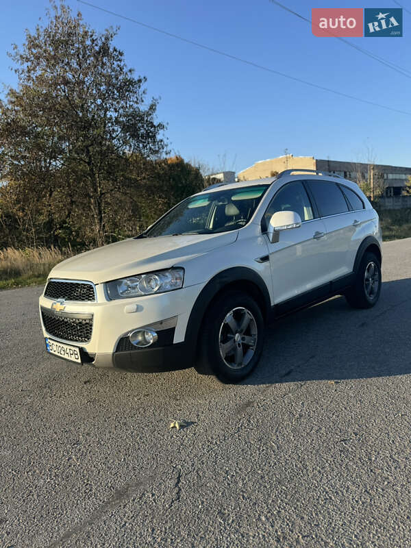 Chevrolet Captiva (2012)