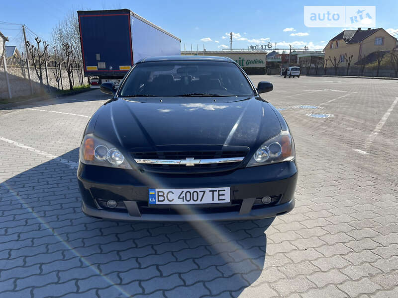 Chevrolet Evanda (2006)