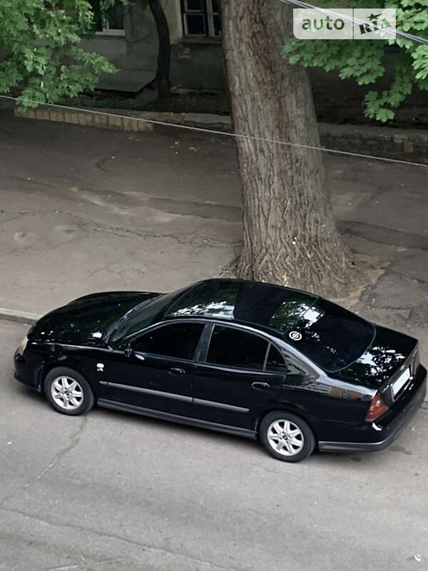 Chevrolet Evanda (2005)
