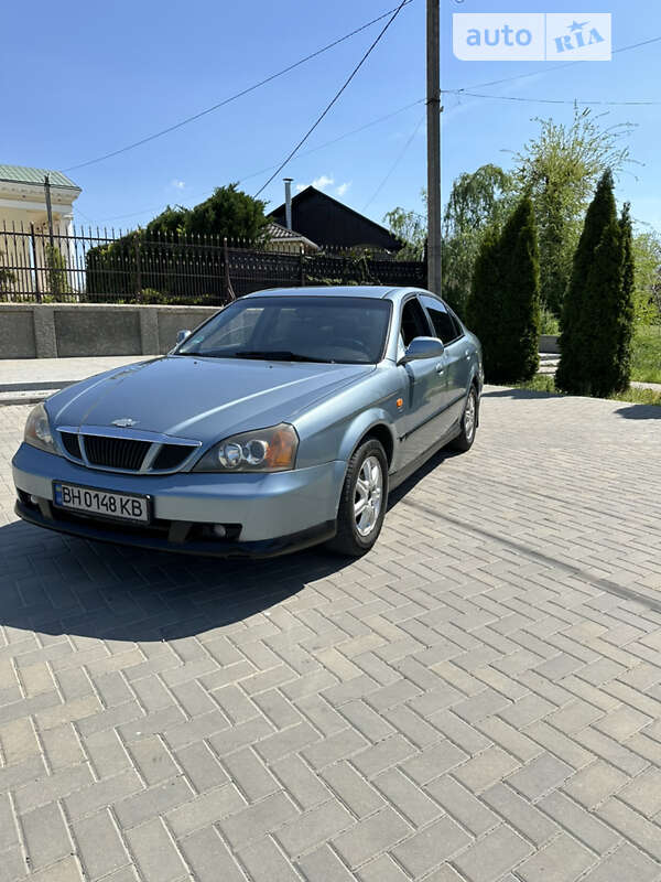 Chevrolet Evanda (2004)