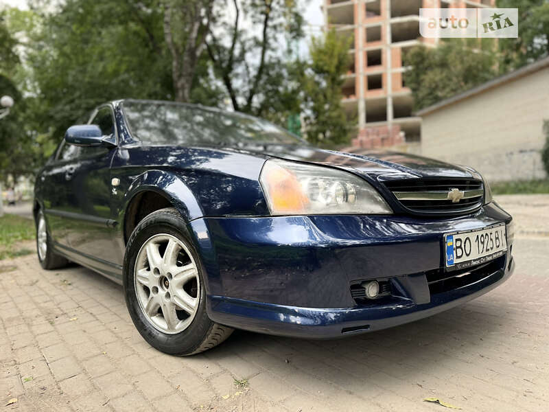 Chevrolet Evanda (2005)