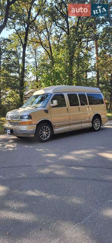 Chevrolet Express (2011)