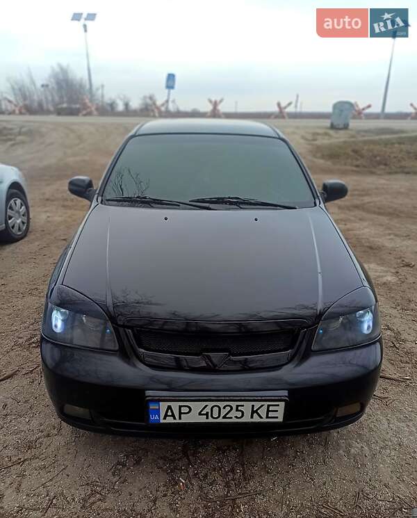 Chevrolet Lacetti (2005)