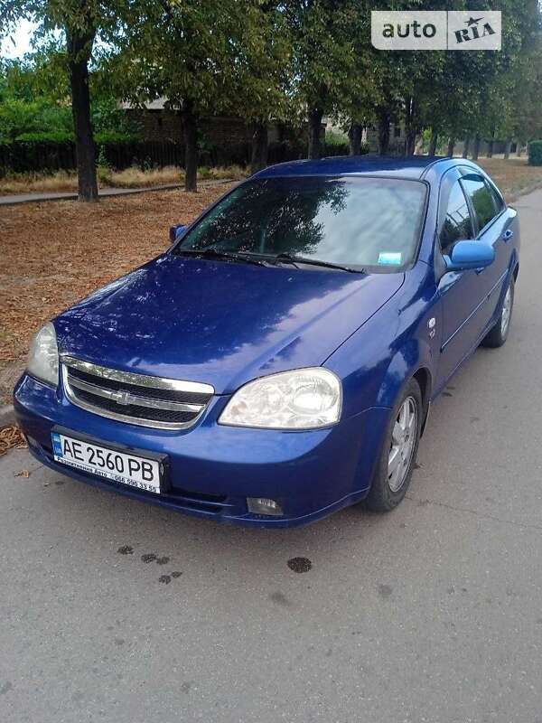 Chevrolet Lacetti (2004)