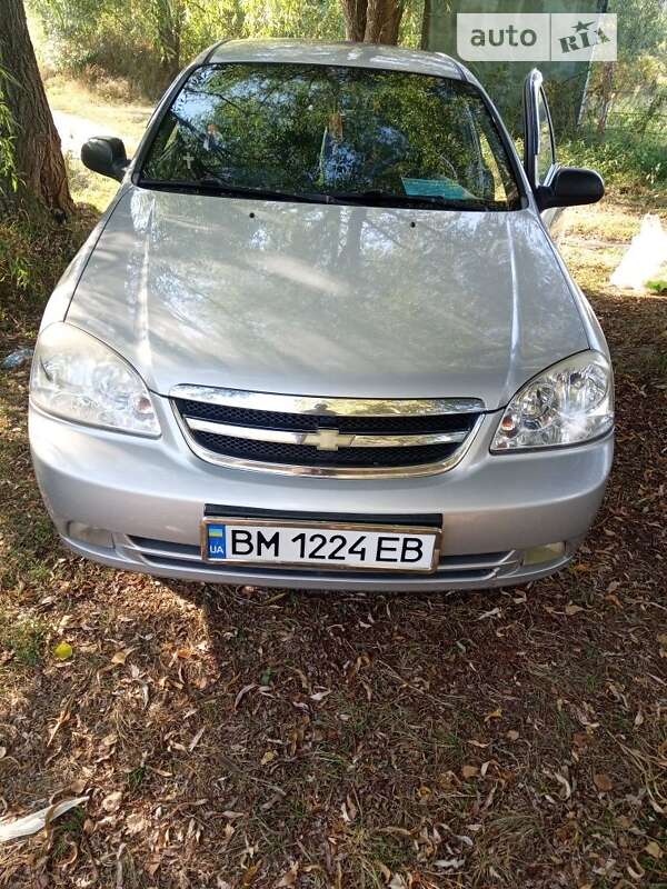 Chevrolet Lacetti (2005)