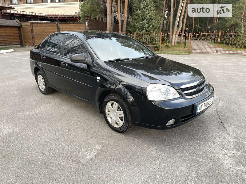 Chevrolet Lacetti (2008)