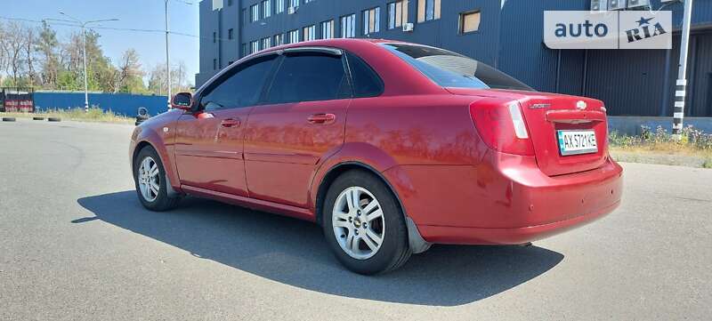 Chevrolet Lacetti (2005)