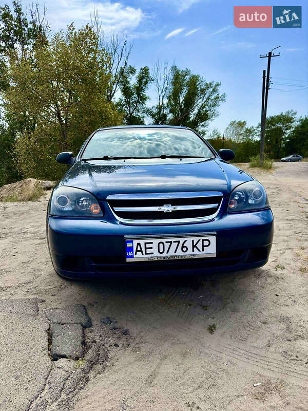 Chevrolet Lacetti (2008)