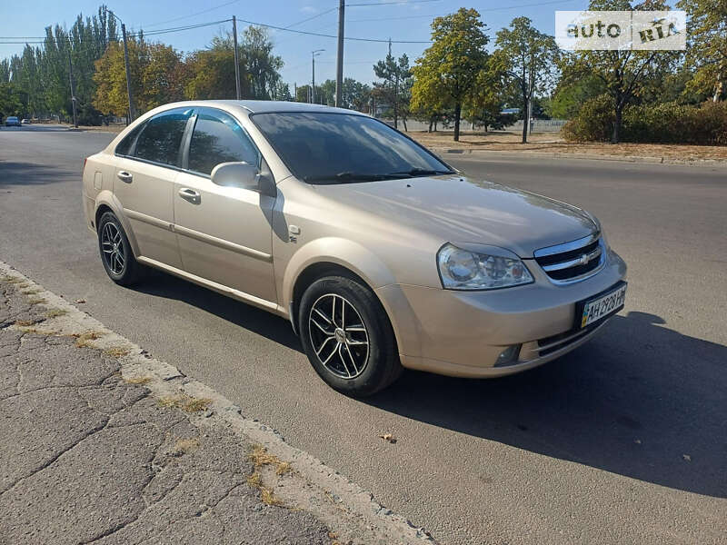 Chevrolet Lacetti (2010)
