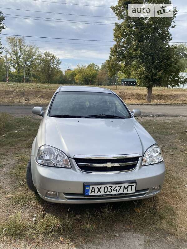 Chevrolet Lacetti (2008)