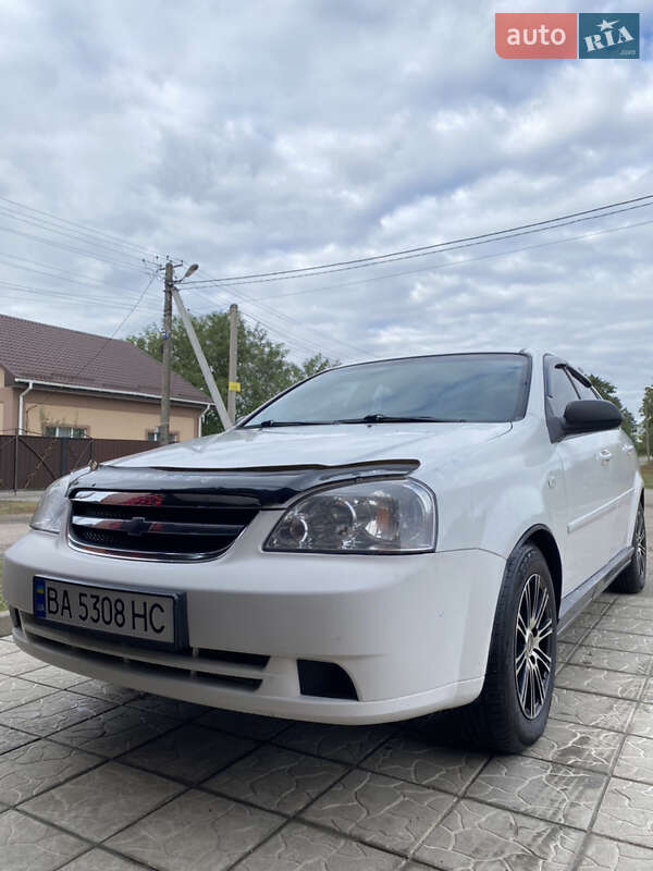 Chevrolet Lacetti (2008)