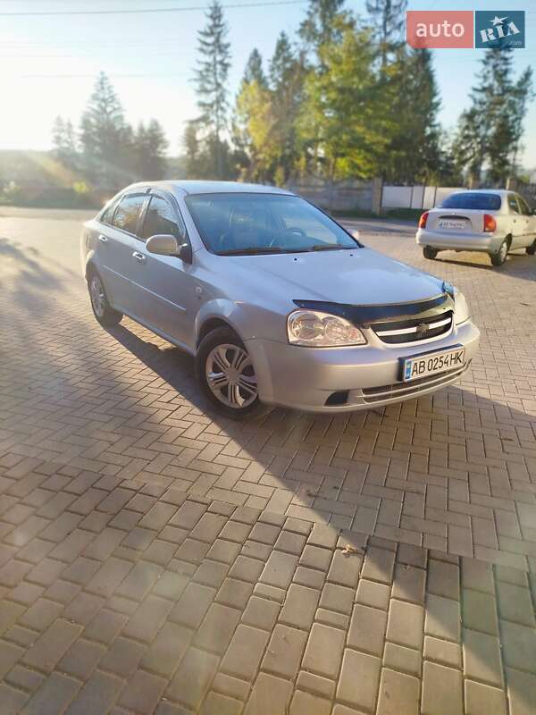 Chevrolet Lacetti (2008)