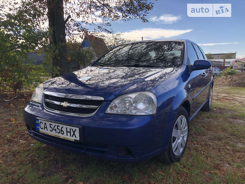 Chevrolet Lacetti (2008)