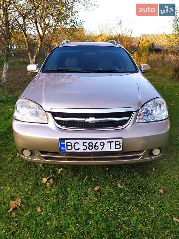 Chevrolet Lacetti (2008)