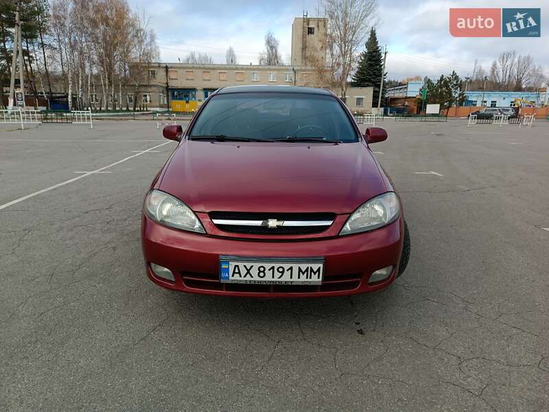 Chevrolet Lacetti (2005)