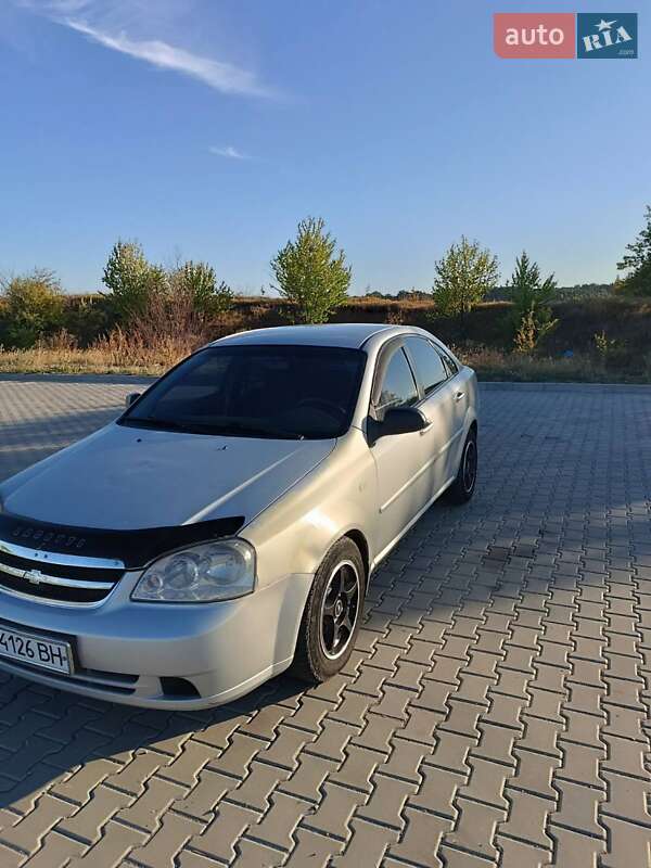 Chevrolet Lacetti (2008)