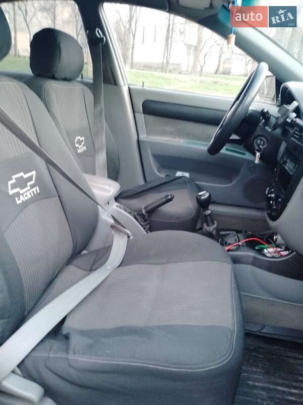 Chevrolet Lacetti (2006)