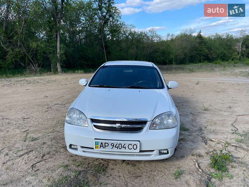 Chevrolet Lacetti (2012)