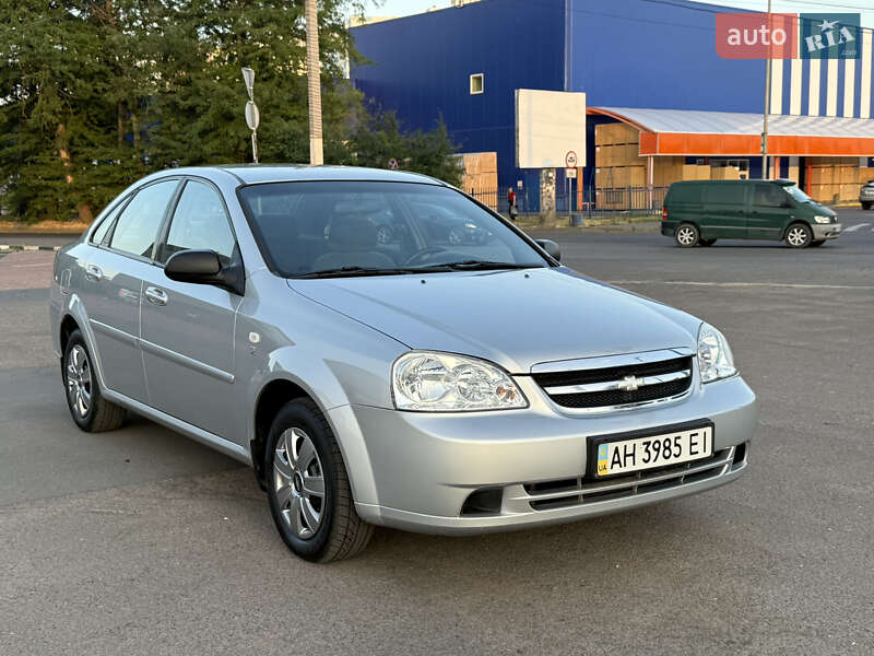 Chevrolet Lacetti (2008)
