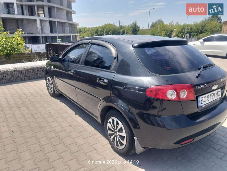 Chevrolet Lacetti (2008)