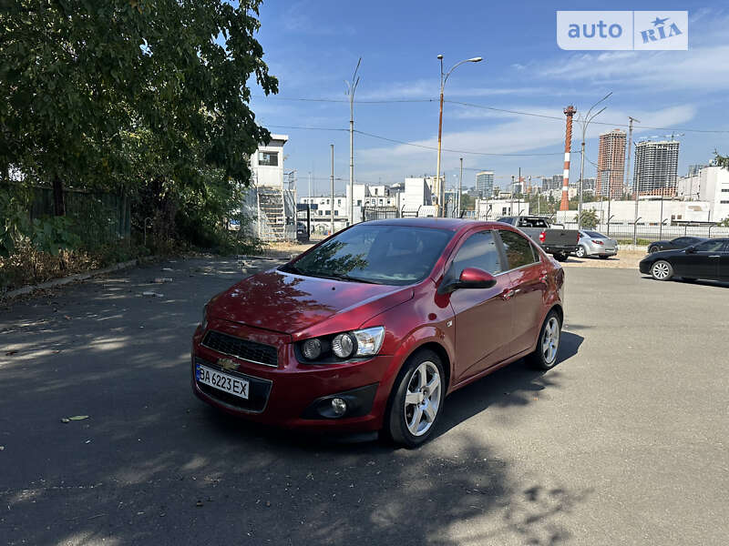 Chevrolet Sonic (2014)