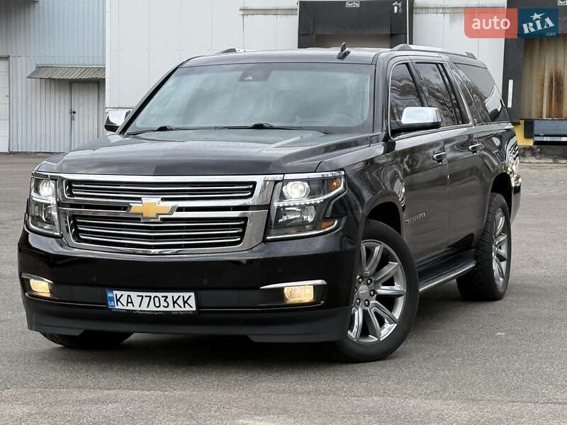 Chevrolet Suburban (2016)
