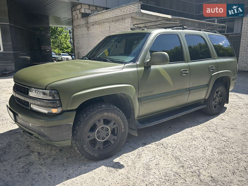 Chevrolet Tahoe (2003)