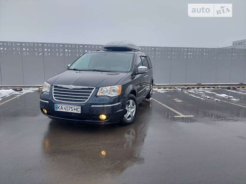 Chrysler Gr.voyager (2010)